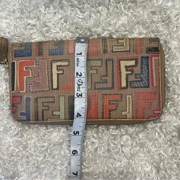 FENDI Multi Graffiti Wallet - Picture 11 of 11
